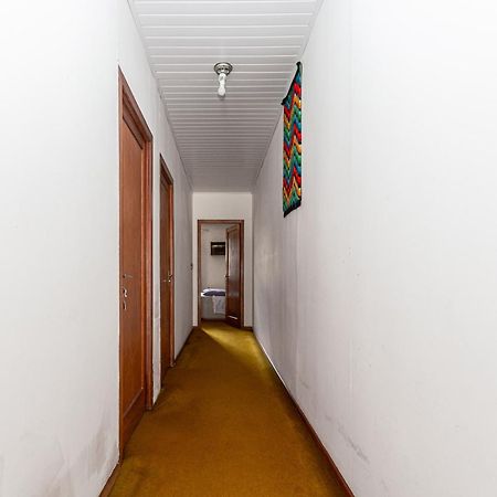 Memora Guesthouse Curitiba - Quartos Em Casa Proximo Ao Parque Bacacheri Екстериор снимка