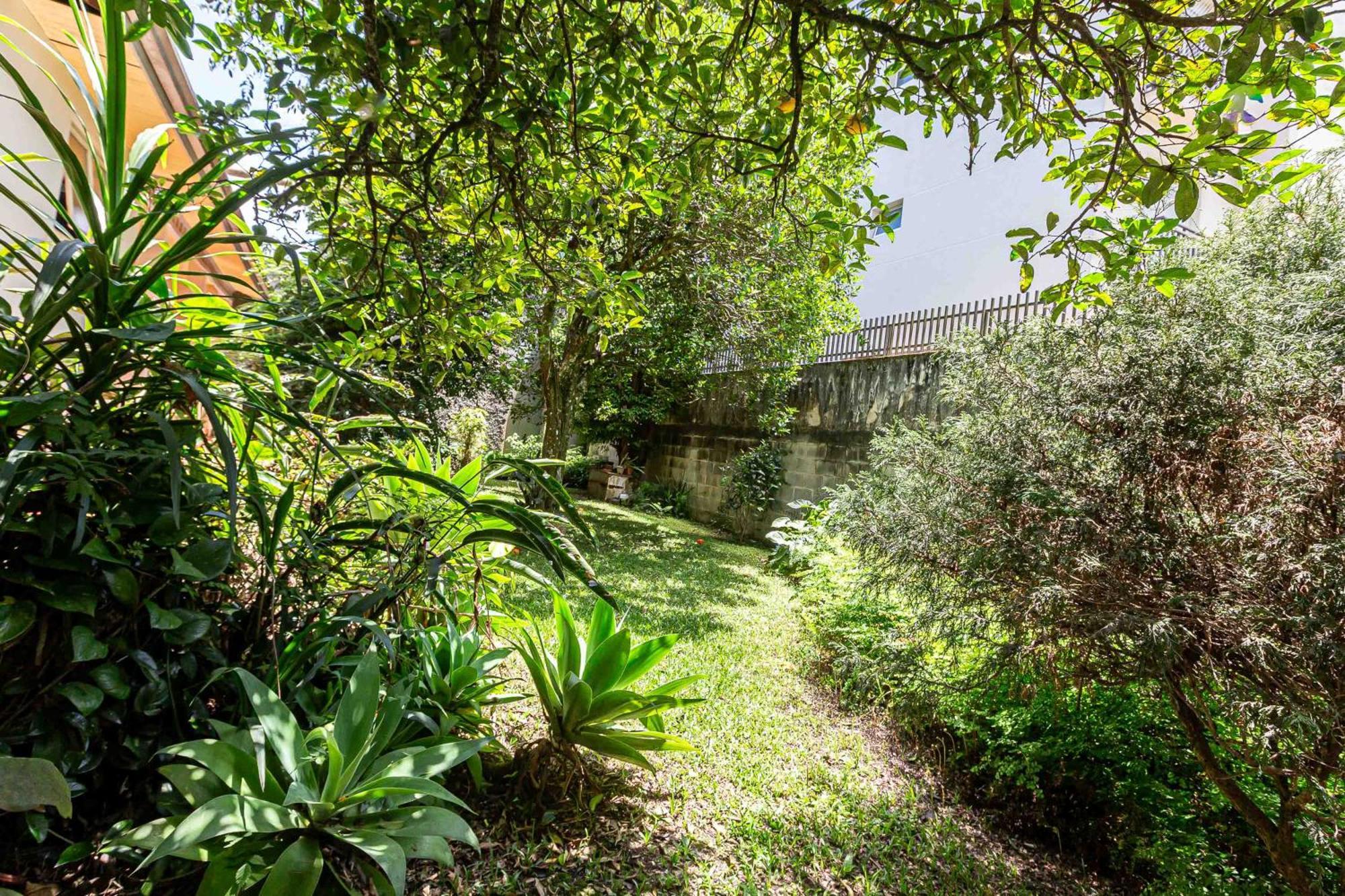 Memora Guesthouse Curitiba - Quartos Em Casa Proximo Ao Parque Bacacheri Екстериор снимка