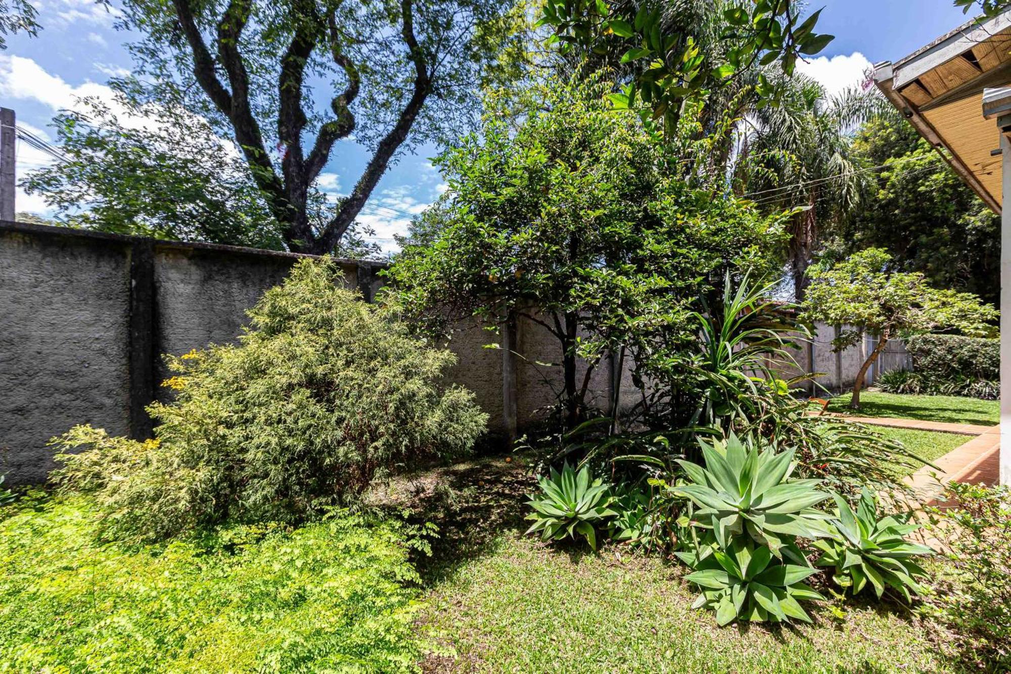 Memora Guesthouse Curitiba - Quartos Em Casa Proximo Ao Parque Bacacheri Екстериор снимка